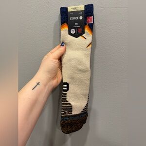 NWT Stance Jimmy Chin Hike Mid Cushion Sock Size Large
